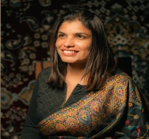 Smt Anuradha Pal